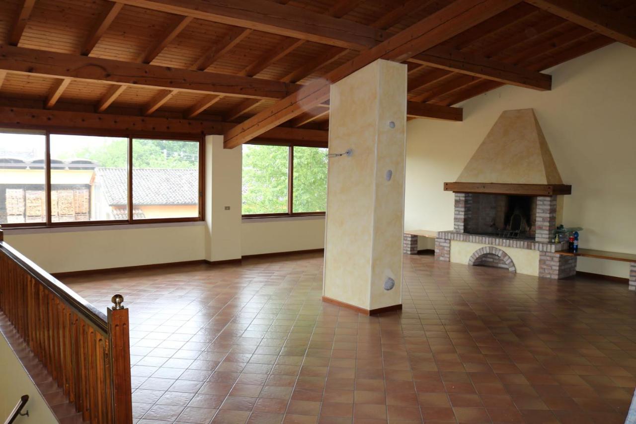 Foresto Case Vacanza Volta Mantovana Bagian luar foto