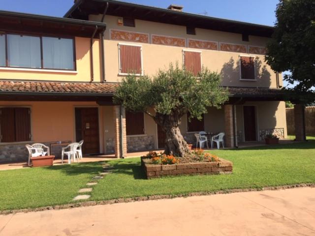 Foresto Case Vacanza Volta Mantovana Bagian luar foto
