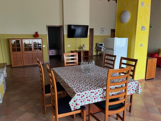 Foresto Case Vacanza Volta Mantovana Bagian luar foto